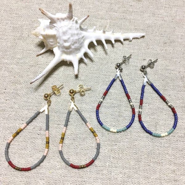 画像3: ティアドロップ ビーズピアス グレー (3)